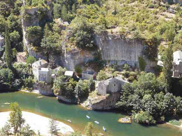 gorge, tarn